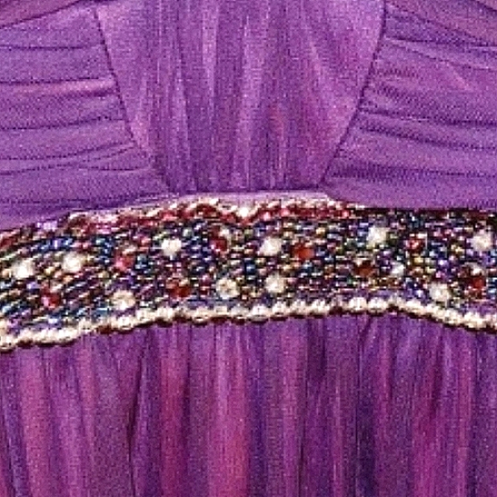 💜 Purple Hi-Low Beaded Gown Misses Size 3 EUC! - Picture 6 of 10